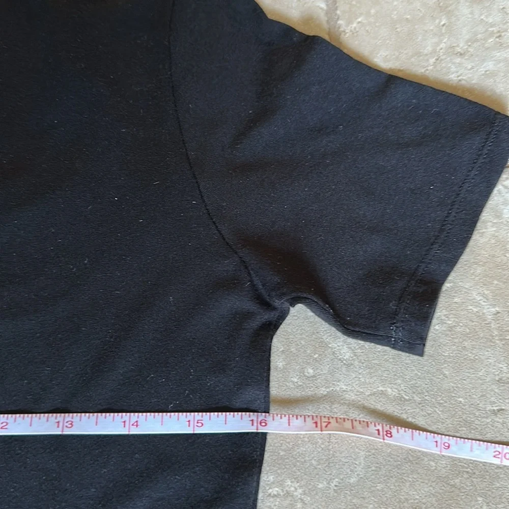 Versace Black Short Sleeve Tee - Picture 5 of 8